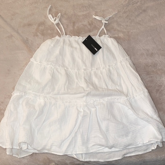 “Toes in the Sand” Dress in white - Picture 3 of 4